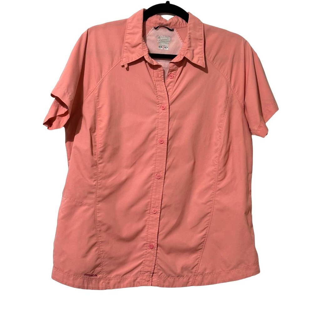 Columbia Titanium women's size XL pink button front short sleeve top